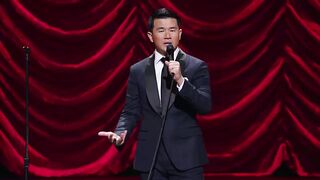 15 Minutes of Comedians on Their Immigrant Parents