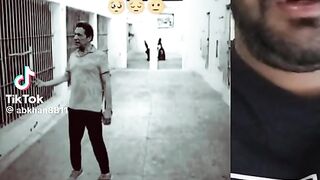 Imran Khan riha ho gya
