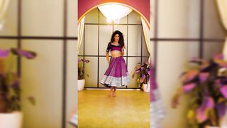 Indian Girl Vinita Hazari Dance