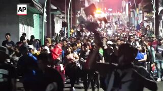 Group of 2,000 migrants depart southern Mexico for the US, weeks before election.