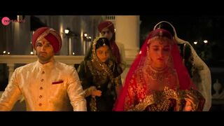 Kalank - First Class _ Varun Dhawan _ Alia Bhatt _ Kiara Advani _ Arijit Singh _ Pritam _ Amitabh