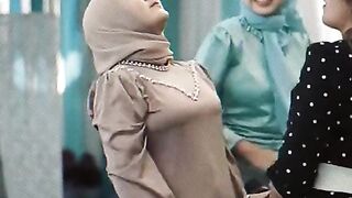 suhu emang beda