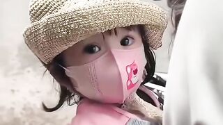 Little Baby girl Heart Touching Video Clip