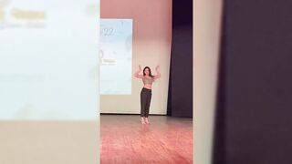 Indian girl Komal Singh Dance