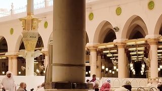 Hazoor_S.A.W._Ny_4_din_Baad_Khana_Kha_kar_Kaha_Umar_R.A._Ko_iska_Jawab_Dena_hy_​⁠????????.