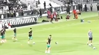 Mahrez EN d Algérie