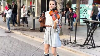 Despecha- Rosalia - Violin live street perform