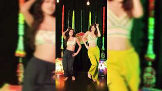 Indian Girl Shubhi Joshi Dance