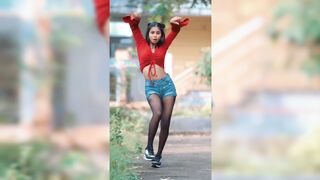 Indian Girl Sona Dey Dance