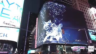 SHAKIRA DANS LE MIX LIVE DE TIME SQUARE