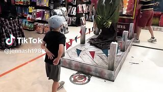 Taking your kid to the Halloween store has never been so funny ???? #thisishalloween???? #funnyvideos #scaryfunnyvideo #kidsofhalloween #kidsoftiktok