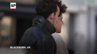 UK residents react to the ban on disposable vapes.