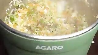 Maggi cake momos!!! #food #recipe #shorts #shortvideo #youtubeshorts