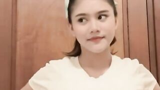Play Original video Tummy Tear Video Dark Video Link Female full