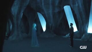 Superman Analyzes his Fight with Doomsday ｜ Superman & Lois.