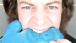 Giant Sour Candy ASMR!? ????
