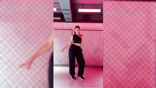 Indian Girl Garvita Jhawar Dance
