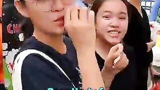 Trying Stinky Tofu in KL, Malaysia ????????