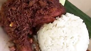 Is this the best nasi lemak in Malaysia?! ????????