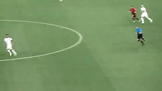 Skills + armband Cristiano Ronaldo _ #Shorts - FIFA