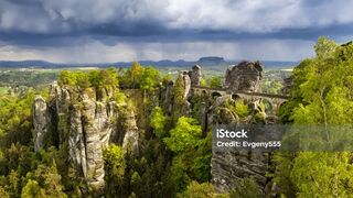 ///A Romantic Getaway in Saxon Switzerland///Saxon Switzerland//An ideal travel destination
