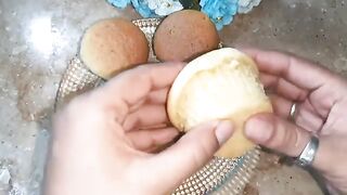 vanilla cupcakes in a Blender || 5 Minutes Cupcake ||