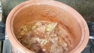 Beef Curry || Pakistani Style Simple Beef Curry