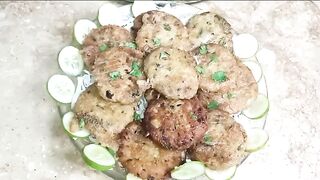Matar Pulao With Potato Cutlets | Crispy Aalo Tikki and Matar Pulao |