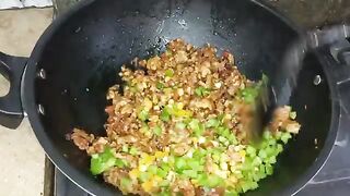 Desi Chicken Macaroni Pasta || Spicy Chicken & Vegetable Macaroni