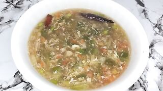 Manchow Soup With Crispy Noodles