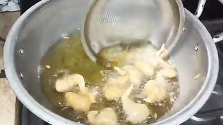 Pani Wali Phulki || Pani Walay Pakode - Ramadan special recipe