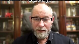 КОМЕНТАРИ ЖДАНОВ
