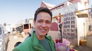 Trying $1 Street Breakfast in Madagascar!! ???????? Can’t Believe It!