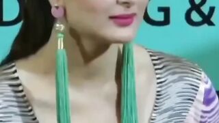 Hot kareena kapoor khan