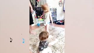 BEST CUTEST BABY DANCING COMPLICATIONS