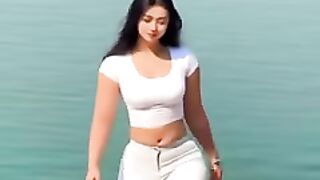 Latest style to wear a tight jeans with a short shirt #fashionstyle #jeans #outfit