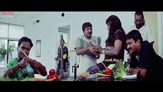 Friendship Certificate है क्या, ऐसा चिपक रहे हो???? Hitech Khiladi Movie  Venkatesh, Anushka