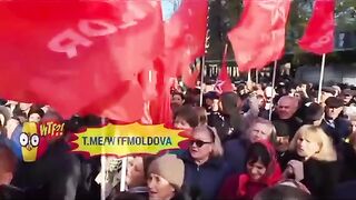 ПРОТЕСТИ СРЕЩУ САНДУ В МОЛДОВА
