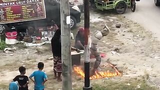 Bangkitnya pocong