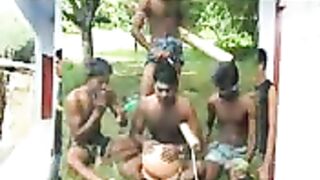 Mod na khele Ghum Asena