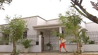 Sin senos no hay paraiso E145