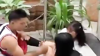 Denic-an bula ho arm wrestling a zirtir