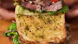 SANDWICH AU BIÈRE DE TIGRE QUI Pleure #sandwich #asmrsounds