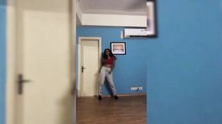 Indian Girl Reva Bharti Dance
