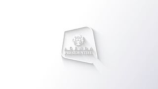 Gabon_ Le président de la Transition procède au retrait de sa carte d'électeur