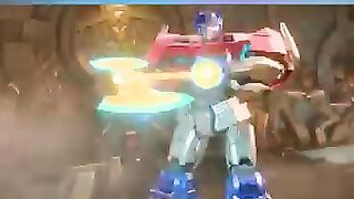Why Optimus Prime remove his Energon Axe