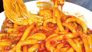 Asmr Mukbang | Eating Slurp the noodles. Today's snail noodles are so delicious
