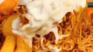 Asmr Mukbang | Eating Sticky cheese rice cake turkey noodles! Roast duck burger with turkey noodles is so delicious