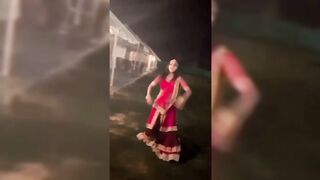 Indian Girl Rinki Sarkar Dance