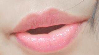 Beautiful lips ???? follow